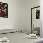 Rosanna House Apartamento *
